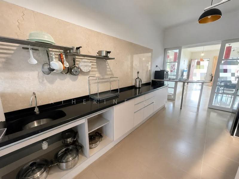 2-storey Terraced House for Sale in Bandar Tasik Puteri (Rawang) - Katherine Leong - Kitchen - PropertyGuru.com.my