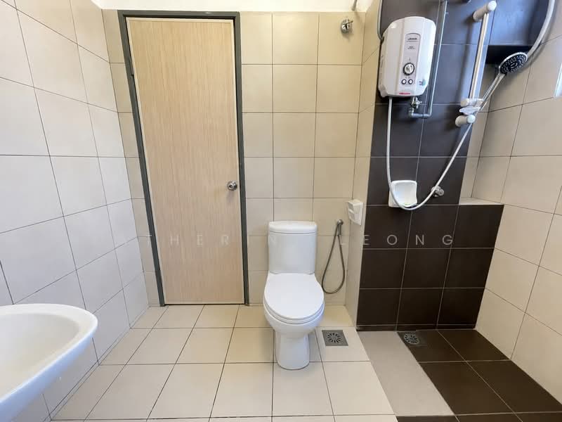 2-storey Terraced House for Sale in Bandar Tasik Puteri (Rawang) - Katherine Leong - Bathroom - PropertyGuru.com.my