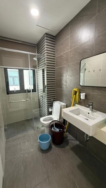 Condominium for Rent at Sky Condominium (Skyz Residence) - Vanny Lum - Bathroom - PropertyGuru.com.my