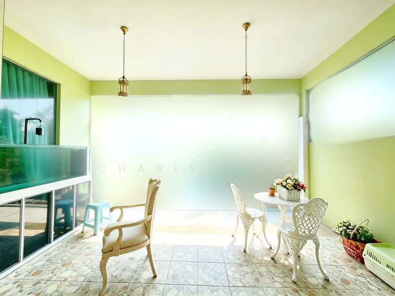 Rumah Teres 2-Tingkat untuk Dijual di Bandar Mahkota Cheras (Cheras) - Charisse Ng - Balcony - PropertyGuru.com.my