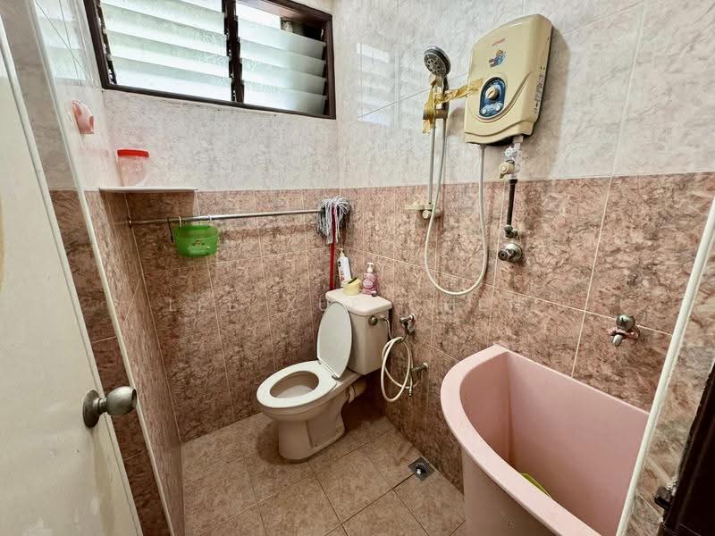 Apartment for Rent at Gambier Heights - Lee Xue Chen - Bathroom - PropertyGuru.com.my
