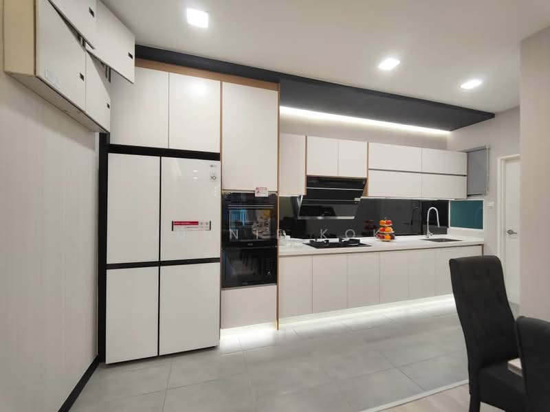 Kondominium untuk Dijual di Sky88 Residences - Junnie Kok - Kitchen - PropertyGuru.com.my