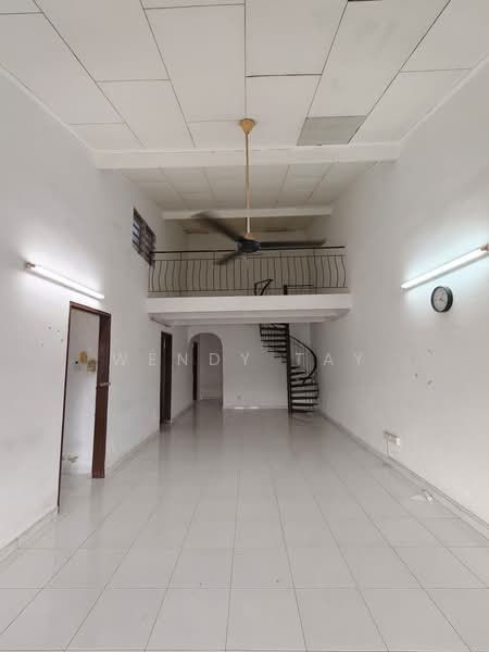 1.5-storey Terraced House for Rent in Taman Pelangi (Johor Bahru) - Wendy Tay - Interior - PropertyGuru.com.my