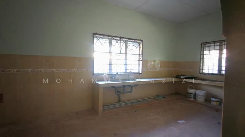 Semi-Detached House for Sale in Taman Gudang Rasau Aman (Kuantan) - Mohammad Azizi - Kitchen - PropertyGuru.com.my