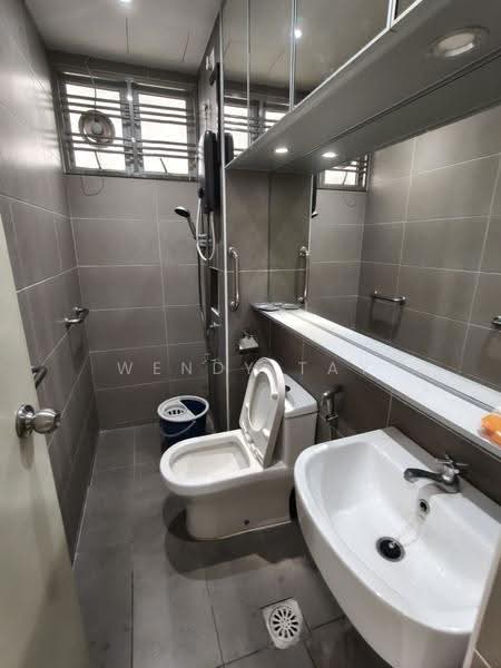 Service Residence for Rent at D'Putra Suites - Wendy Tay - Bathroom - PropertyGuru.com.my
