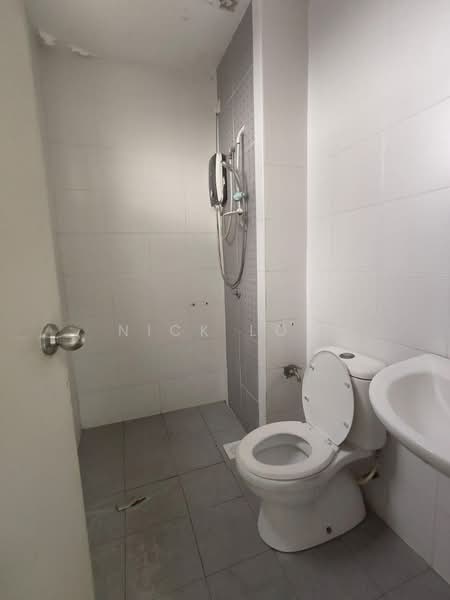 Kediaman Servis untuk Disewa di Jentayu Residensi @ Tampoi - Nick Low - Bathroom - PropertyGuru.com.my