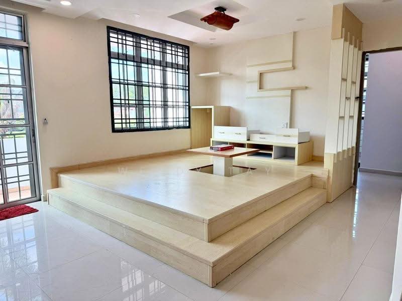 Rumah Teres 2-Tingkat untuk Disewa di Bandar Putra (Kulai) - Wendy Tay - Living Room - PropertyGuru.com.my