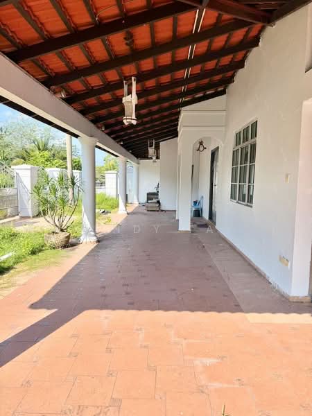 Rumah Teres 2-Tingkat untuk Disewa di Bandar Putra (Kulai) - Wendy Tay - Exterior - PropertyGuru.com.my