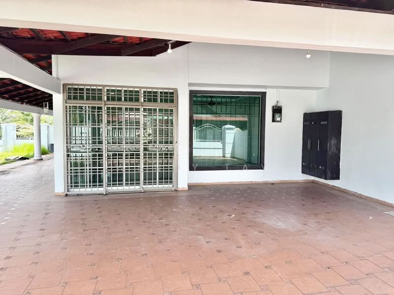 Rumah Teres 2-Tingkat untuk Disewa di Bandar Putra (Kulai) - Wendy Tay - Exterior - PropertyGuru.com.my