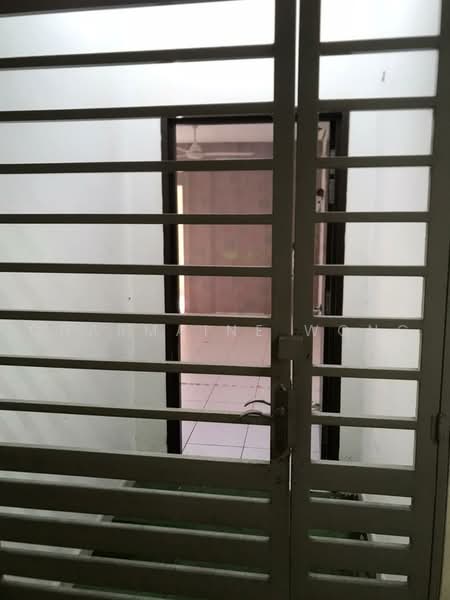 Service Residence for Rent at Amara - Charmaine Wong - Entrance - PropertyGuru.com.my