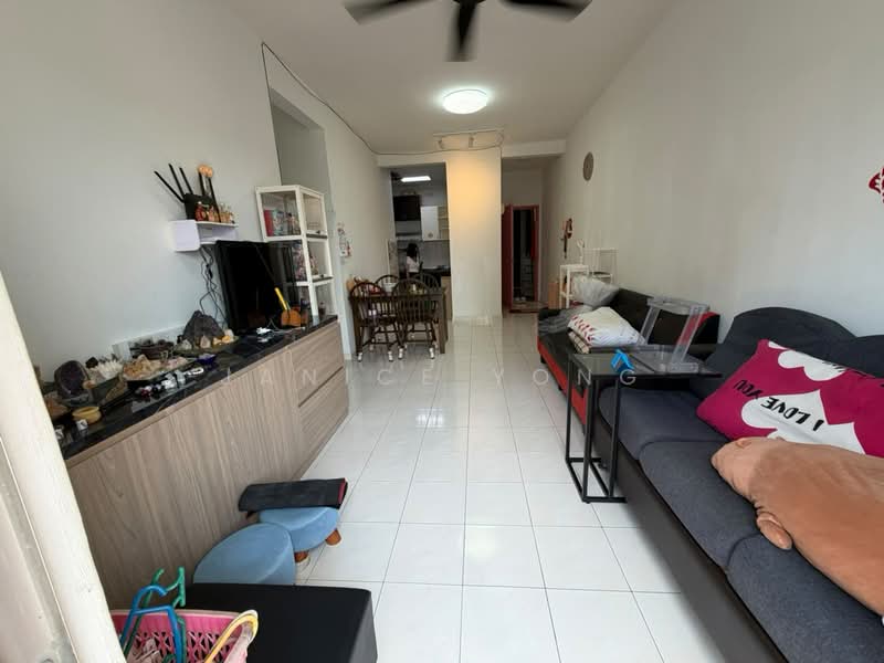 Kediaman Servis untuk Disewa di Puteri Cove Residences - Janice Yong - Living Room - PropertyGuru.com.my
