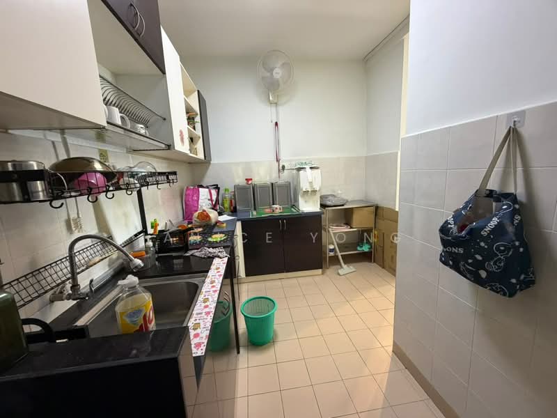 Kediaman Servis untuk Disewa di Puteri Cove Residences - Janice Yong - Kitchen - PropertyGuru.com.my