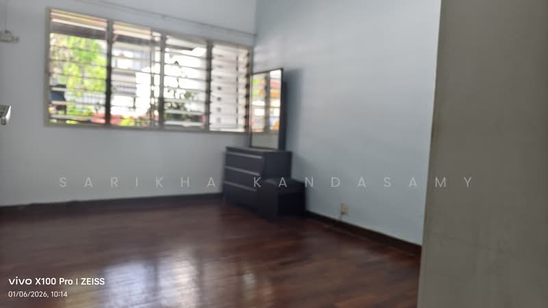 1-storey Terraced House for Sale in Bangsar (Kuala Lumpur) - Sarikha Kandasamy - Bedroom - PropertyGuru.com.my