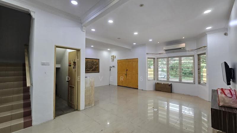 2-storey Terraced House for Sale in Taman Desa Bukit Cahaya (Cheras) - Denver Sin - Living Room - PropertyGuru.com.my
