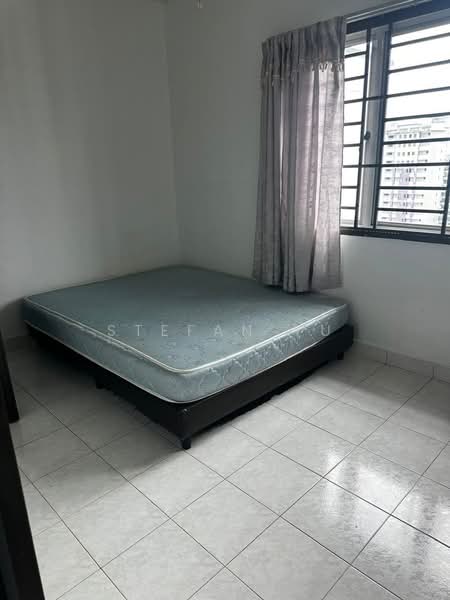Pangsapuri untuk Dijual di Bistari Impian Apartment - Stefan Yu - Bedroom - PropertyGuru.com.my