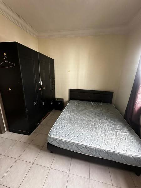 Pangsapuri untuk Dijual di Bistari Impian Apartment - Stefan Yu - Bedroom - PropertyGuru.com.my