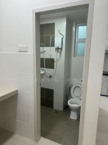 Kondominium untuk Disewa di Royale Infinity - Carson Ang - Bathroom - PropertyGuru.com.my