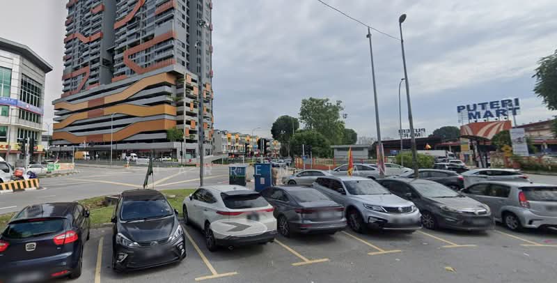 Shop for Rent in Bandar Puteri Puchong (Puchong) - Jarren Tan - Exterior - PropertyGuru.com.my