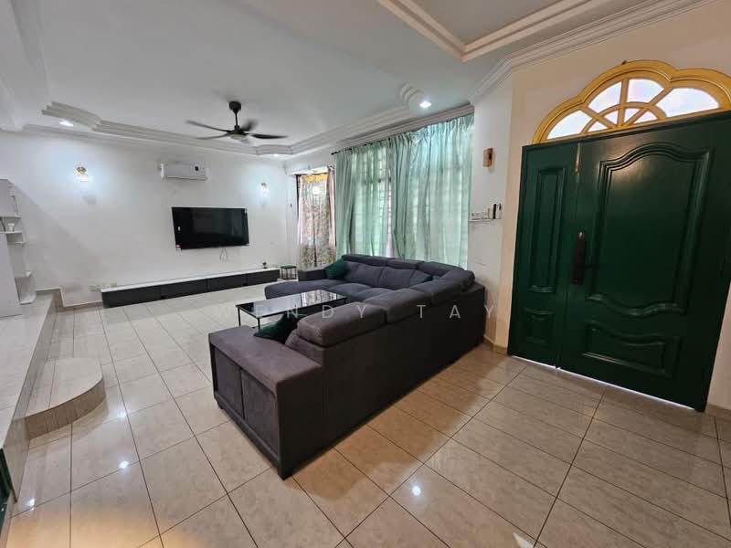 Rumah Berkembar untuk Disewa di Taman Perling (Perling) - Wendy Tay - Living Room - PropertyGuru.com.my