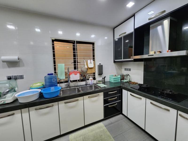 Rumah Berkembar untuk Dijual di Taman Bukit Prima (Cheras) - Denver Sin - Kitchen - PropertyGuru.com.my