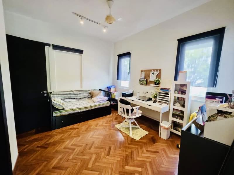 Terraced House for Sale in Tanjung Tokong (Penang) - Jeffrey Yeoh - Study - PropertyGuru.com.my