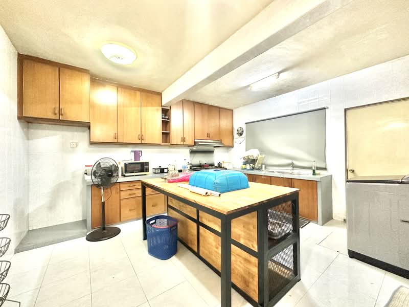 Rumah Teres untuk Dijual di Usj 2 (Subang Jaya) - Zaffur Nazri - Kitchen - PropertyGuru.com.my