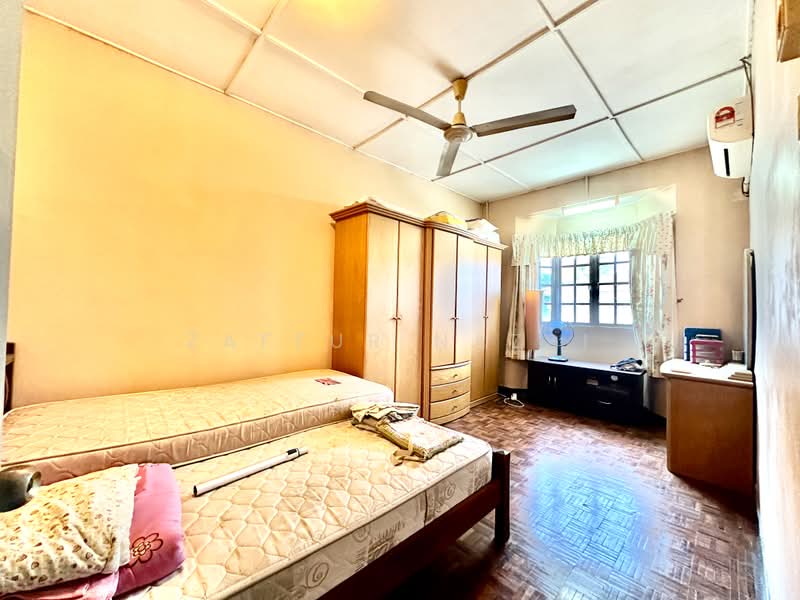 Rumah Teres untuk Dijual di Usj 2 (Subang Jaya) - Zaffur Nazri - Bedroom - PropertyGuru.com.my