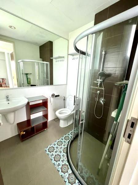 Condominium for Rent at Bayu Ferringhi Condominiums - Gan Chun Kai - Bathroom - PropertyGuru.com.my