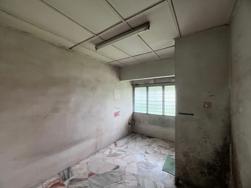 Rumah Teres 2-Tingkat untuk Dijual di Taman Sri Serdang (Seri Kembangan) - KT Go - Interior - PropertyGuru.com.my
