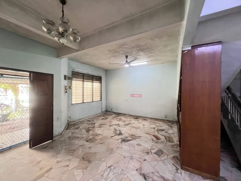 Rumah Teres 2-Tingkat untuk Dijual di Taman Sri Serdang (Seri Kembangan) - KT Go - Interior - PropertyGuru.com.my