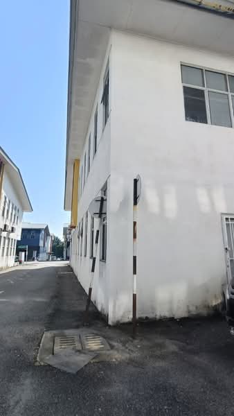 Shop / Office untuk Dijual di Seksyen 17 (Shah Alam) - Nicholas Yap - Exterior - PropertyGuru.com.my