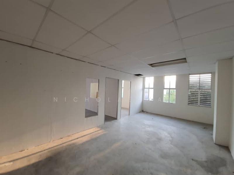 Shop / Office untuk Dijual di Seksyen 17 (Shah Alam) - Nicholas Yap - Interior - PropertyGuru.com.my