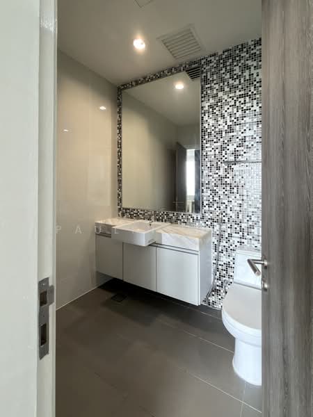 Service Residence for Rent at M Suites - Pauline Ang - Bathroom - PropertyGuru.com.my