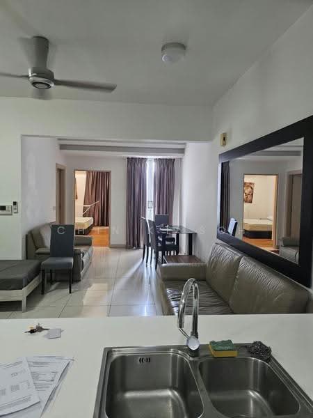 Kediaman Servis untuk Dijual di Suasana Bukit Ceylon / Raja Chulan Residences - Chin Ke Soh - Living Room - PropertyGuru.com.my