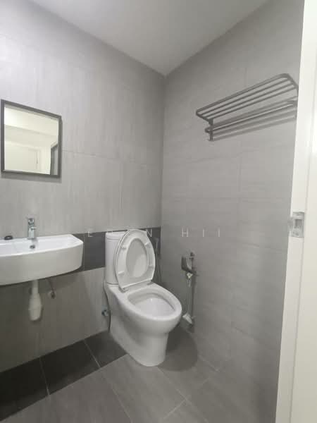 Condominium for Rent at Aster Residence - Eden Hii - Bathroom - PropertyGuru.com.my