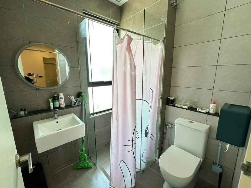 Banglo Pautan untuk Dijual di Petaling Jaya (Selangor) - KT Go - Bathroom - PropertyGuru.com.my