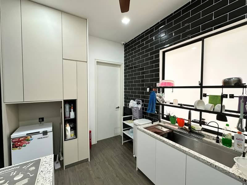 Banglo Pautan untuk Dijual di Petaling Jaya (Selangor) - KT Go - Kitchen - PropertyGuru.com.my