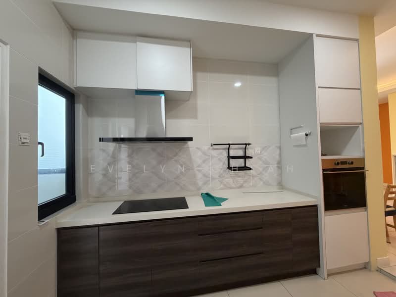 Condominium for Sale at Sky Condominium (Skyz Residence) - Evelyn Cheah - Kitchen - PropertyGuru.com.my