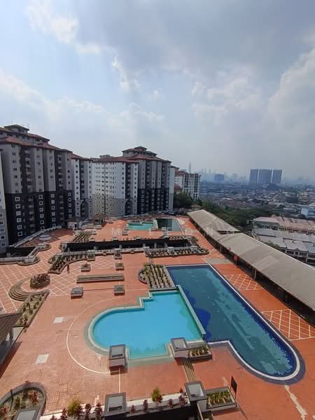 Kondominium untuk Disewa di Ketumbar Heights - Sam Leong - Pool - PropertyGuru.com.my
