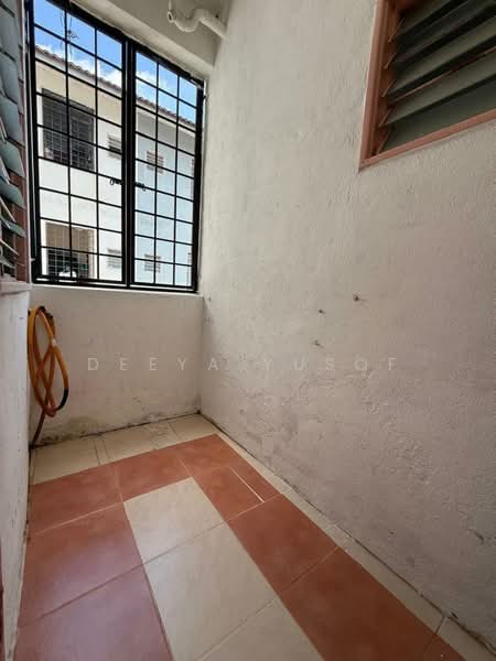 Apartment for Sale at Pangsapuri Megah Villa - Deeya Yusof - Balcony - PropertyGuru.com.my