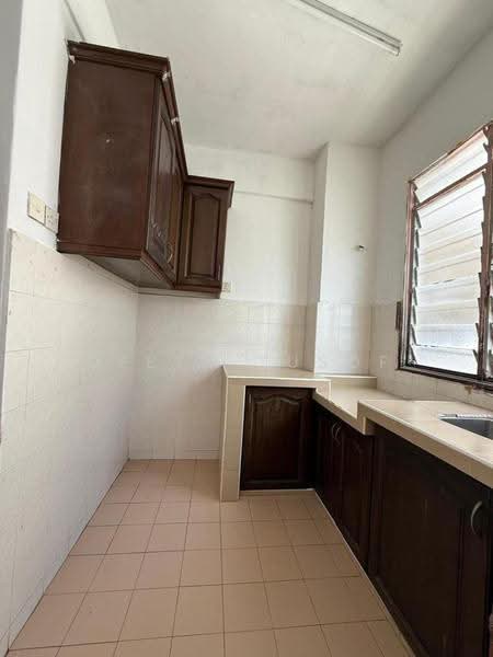 Apartment for Sale at Pangsapuri Megah Villa - Deeya Yusof - Kitchen - PropertyGuru.com.my