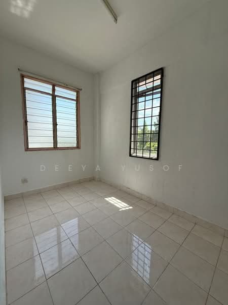 Apartment for Sale at Pangsapuri Megah Villa - Deeya Yusof - Interior - PropertyGuru.com.my