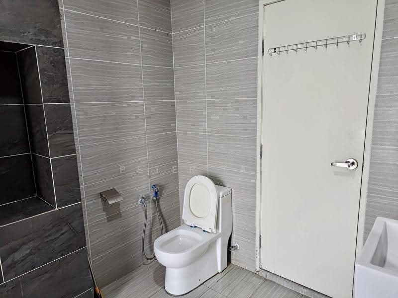 2-storey Terraced House for Rent in Sunsuria City (Dengkil) - Peter Tan - Bathroom - PropertyGuru.com.my
