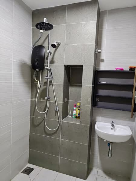 2-storey Terraced House for Rent in Sunsuria City (Dengkil) - Peter Tan - Bathroom - PropertyGuru.com.my