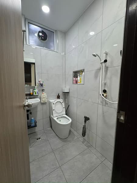 Bungalow House untuk Dijual di Butterworth (Penang) - Vyinnes Ang - Bathroom - PropertyGuru.com.my