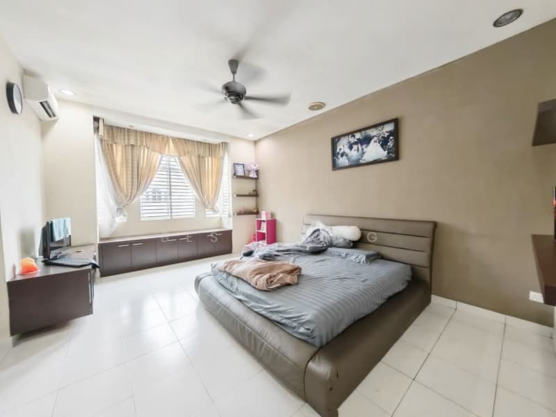 2-storey Terraced House for Sale in Taman Bestari Indah (Ulu Tiram) - Bess Wong - Bedroom - PropertyGuru.com.my