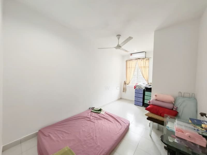2-storey Terraced House for Sale in Taman Bestari Indah (Ulu Tiram) - Bess Wong - Bedroom - PropertyGuru.com.my