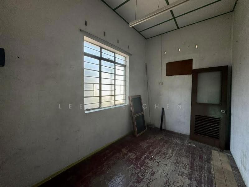 Kedai untuk Dijual di Jelutong (Penang) - Lee Xue Chen - Interior - PropertyGuru.com.my