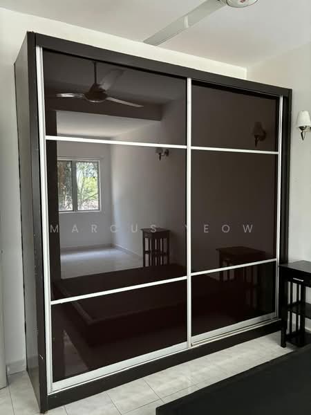 Pangsapuri untuk Dijual di Spanish Villa - Marcus Yeow - Bedroom - PropertyGuru.com.my