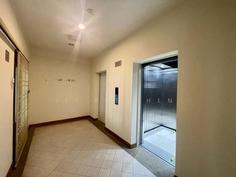 Kedai untuk Dijual di Jelutong (Penang) - Lee Xue Chen - Lobby - PropertyGuru.com.my